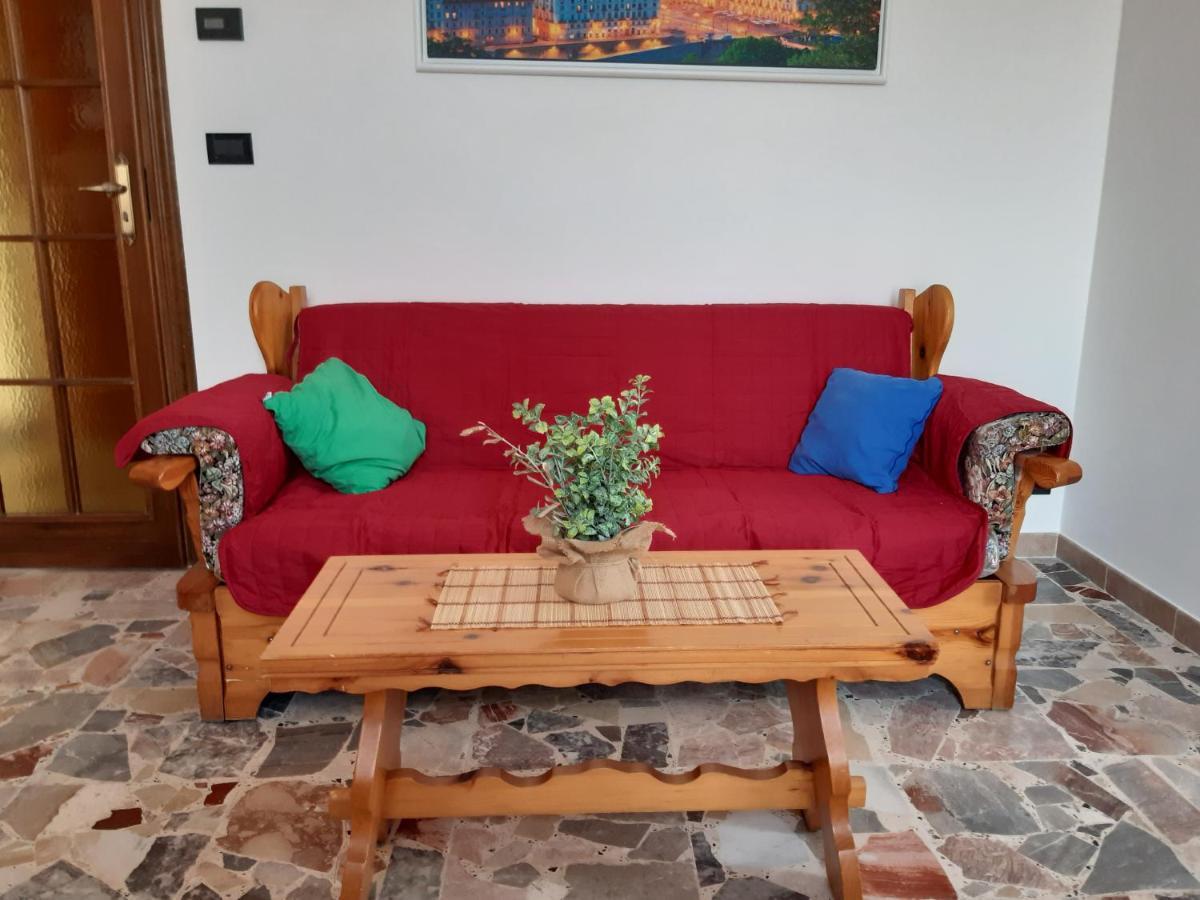 Grazioso Bilocale Merlino, Luminoso Con Vista Santuario, Wifi Giaveno Ngoại thất bức ảnh