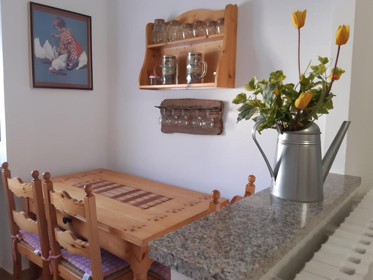 Grazioso Bilocale Merlino, Luminoso Con Vista Santuario, Wifi Giaveno Ngoại thất bức ảnh
