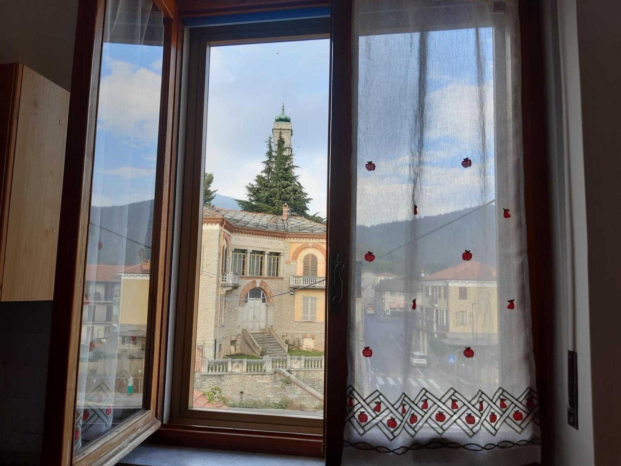 Grazioso Bilocale Merlino, Luminoso Con Vista Santuario, Wifi Giaveno Ngoại thất bức ảnh